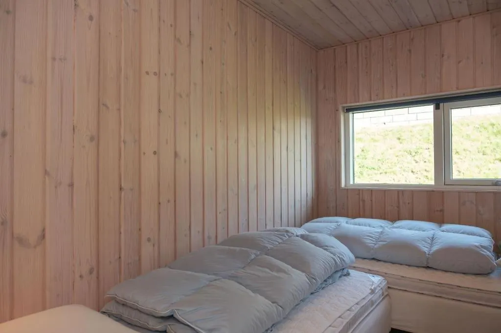 Holiday home Awesome Home In Ebeltoft With 3 Bedrooms And Internet