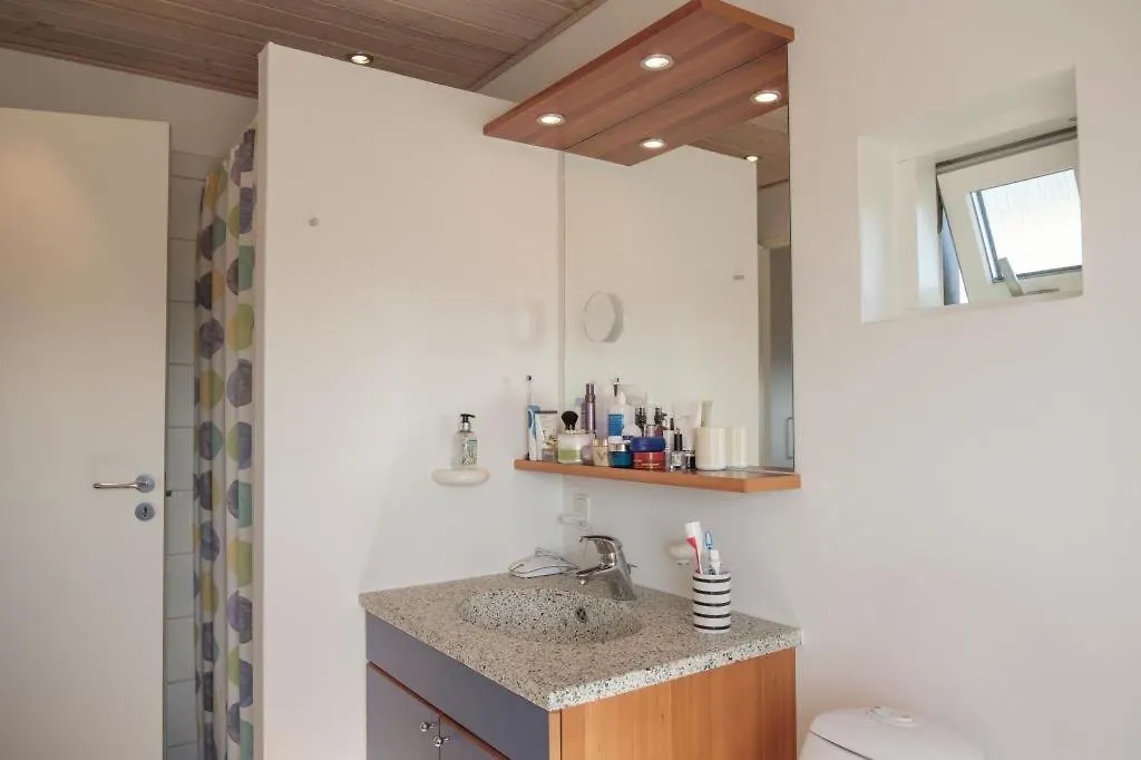 Holiday home Awesome Home In Ebeltoft With 3 Bedrooms And Internet